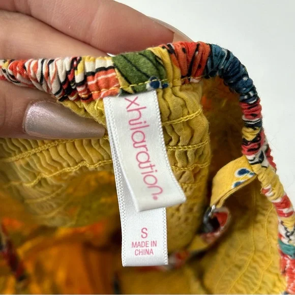 Xhilaration Women’s Yellow Dress with Red Floral Print in size Small - Picture 4 of 5